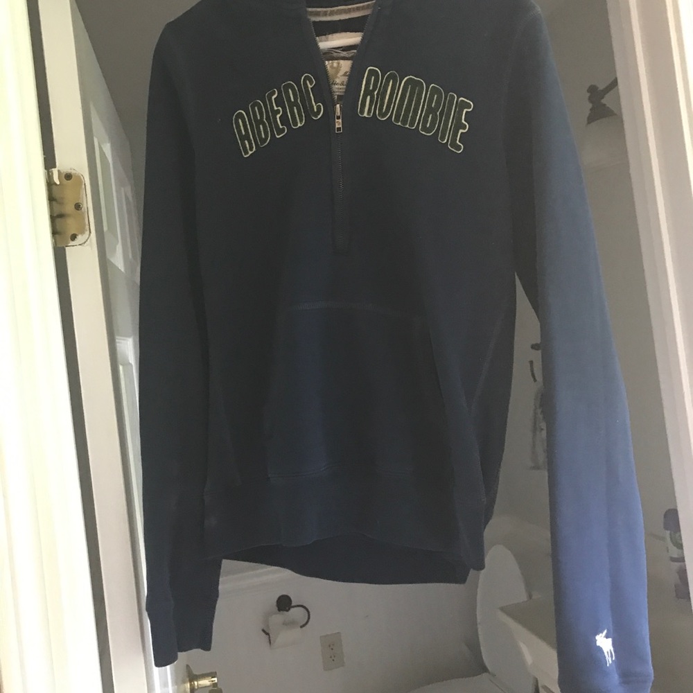 Womans Abercrombie Sweat shirt